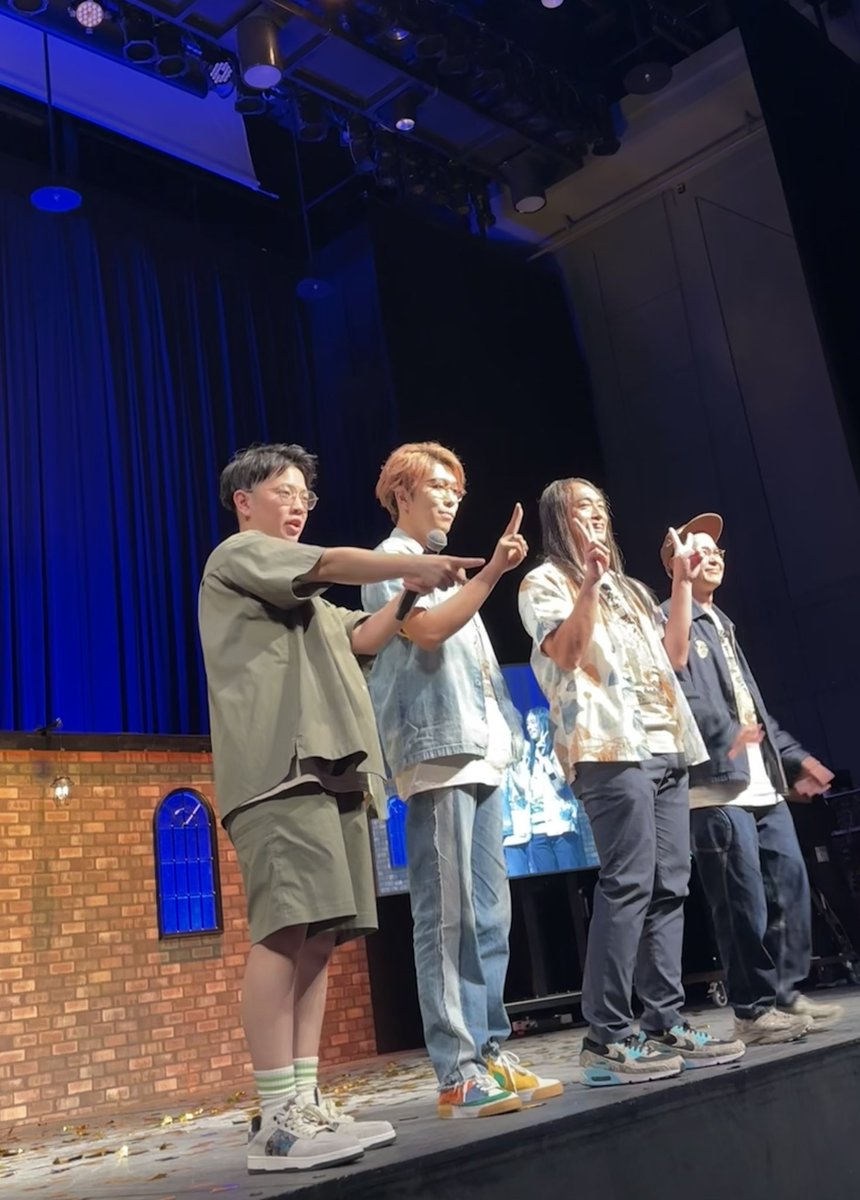 Ais_Kronos's tweet photo. 『大開運サミット』
コヤッキーチャンネル最初のイベント成功、おめでとう！！
こんなにラフでフリーダムなイベントは初じゃないだろーか…🤔
(ところで感想ってどこまで書いていいんだっけ？😅)
3(4)人のわちゃわちゃ感が楽しいからまたやってほしい✨
#大開運サミット 
#コヤッキーチャンネル https://t.co/wyVZMkaeyG