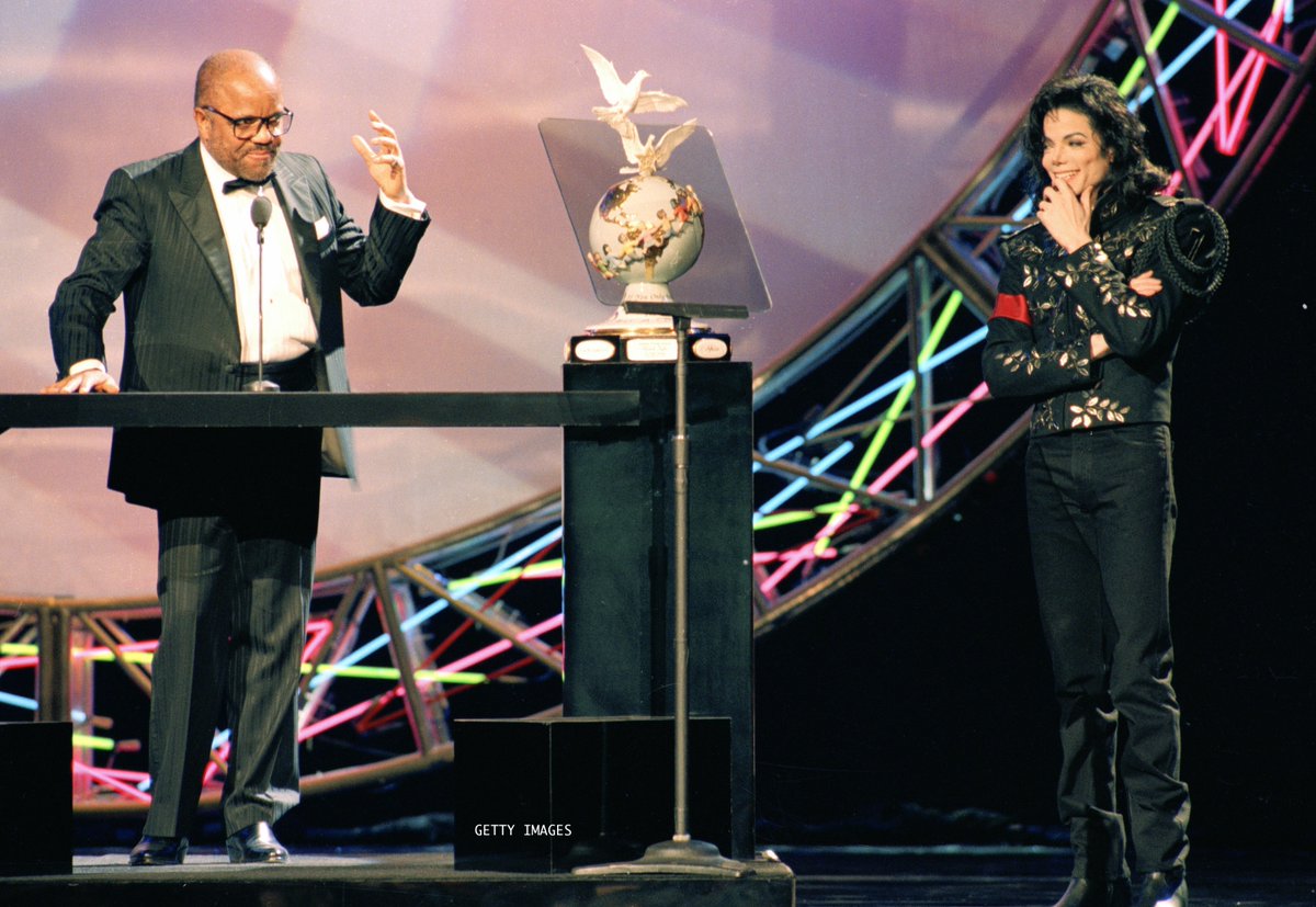 michaeljackson's tweet photo. “Even at nine years old, his passion was to be the greatest entertainer in the world…the more I think and talk about Michael Jackson, the more I feel the “King of Pop” was not big enough for him. I think he was simply ‘The Greatest Entertainer That Ever Lived.’" –Berry Gordy https://t.co/bJOzZkyqNO