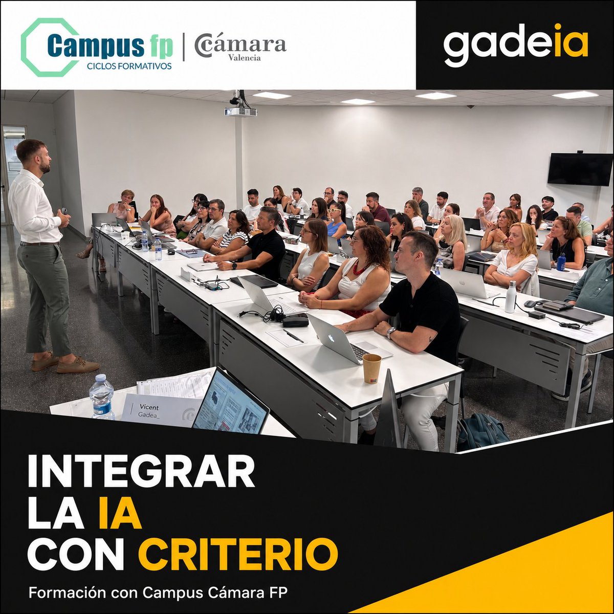 gadeiaconsult's tweet photo. Hoy, @vicentgadea ha trabajado con el profesorado de @campuscamarafp sobre cómo integrar la IA con criterio en FP.

Copilot, IA Fluency y evaluación con SEIA: menos decisiones aisladas y más acuerdos compartidos para toda la institución. https://t.co/deX4gbG4Zz