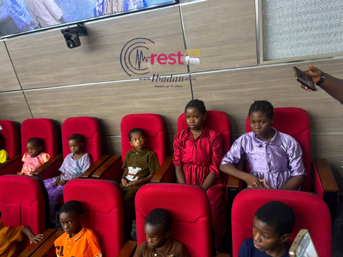 crest911fm's tweet photo. JUST IN

Oyo state governor Engr. Seyi Mankinde has received the rescued 39 pupils and five teachers abducted in the Oriire Local Government Area of Oyo State after 56 days in captivity and barely 48hrs under medical observation.

#staycrested https://t.co/oEirT2cICW