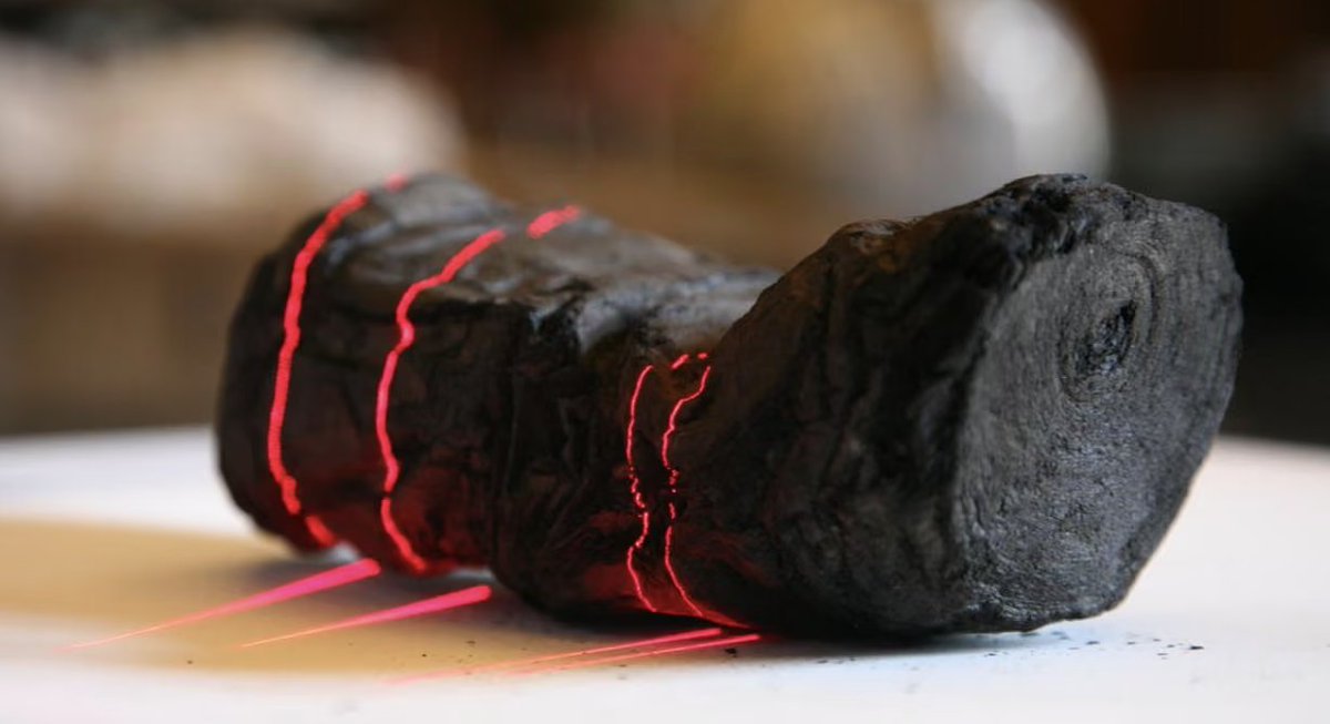 AI Deciphers 2,000-Year-Old Herculaneum Scroll, Revealing Stoic Text