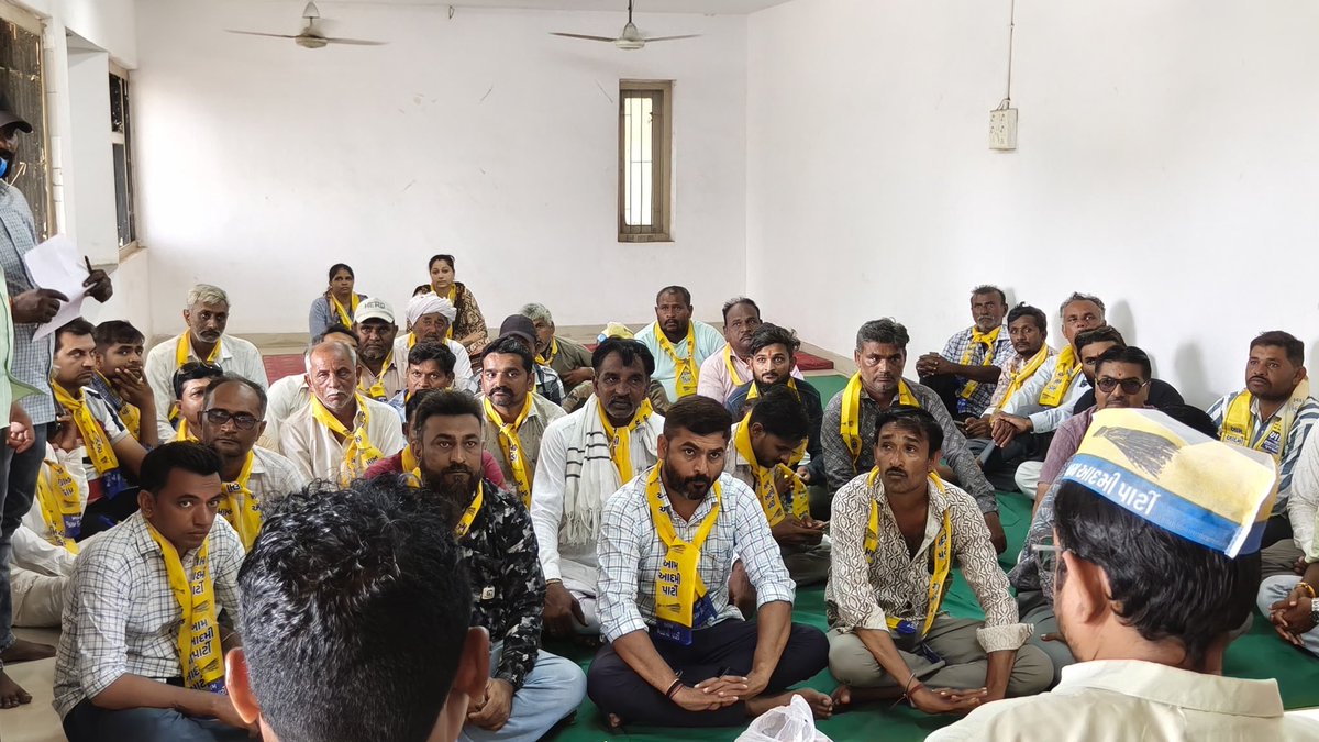 GulabMatiala's tweet photo. महुवा व राजुला विधानसभा गुजरात में कार्यकर्ता बैठक https://t.co/pgJ8HgdYS6