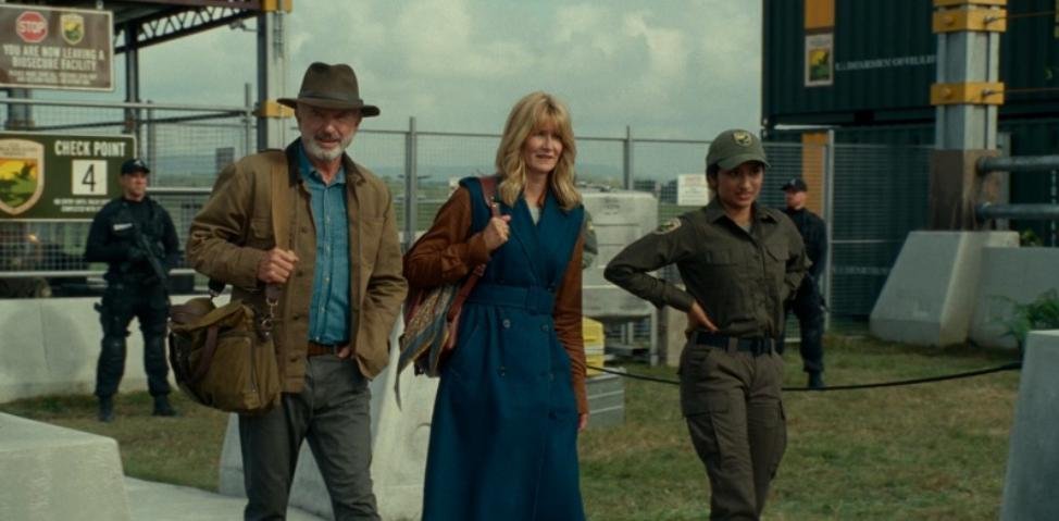 SwrveYT's tweet photo. 'JURASSIC WORLD DOMINION' actress, Verada Sethu, has shared a heartwarming memory from her time with Sam Neill on the set of Dominion ❤️🦖

Sethu &amp; Neill shared the big screen together, accompanied by Laura Dern during Jurassic World Dominion. https://t.co/nKFFkMFdkS