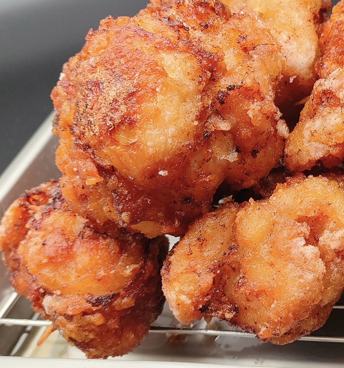 echigoyaKewpie's tweet photo. きゅぴランチ😆
7月14日(火)
⭕️ネギトロ丼
⭕️大葉おろしハンバーグ
7月15日(水)
⭕️鮭竜田揚げとチキンカツ
⭕️豚キムチ
7月16日(木)
⭕️豚紅生姜焼き
⭕️豚もやしニンニク塩ダレ
7月17日(金)
⭕️豚ナス味噌炒め
⭕️鳥のからあげ
7月18日(土)
Live
7月19日(日)
Live

もち豚さん
使用してます。 https://t.co/vpVKQvhDZA