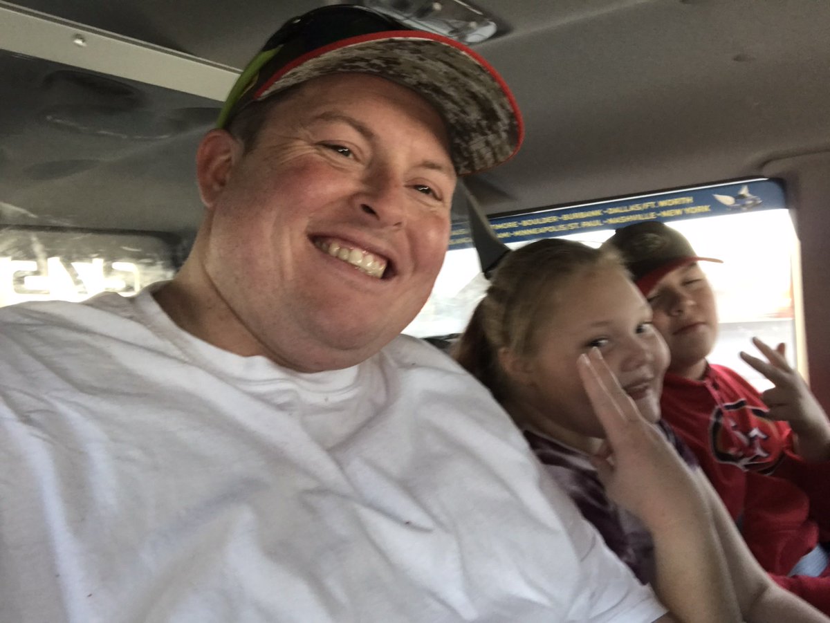 dencord7's tweet photo. Too many years ago to count, we were just two young kids with big dreams. Today, we’ve built a beautiful life, raised 4 amazing children being blessed with 11 grandkids. Cheers to the best husband and father in the world. Happy Anniversary to my forever love!" https://t.co/UocyFiX9wg