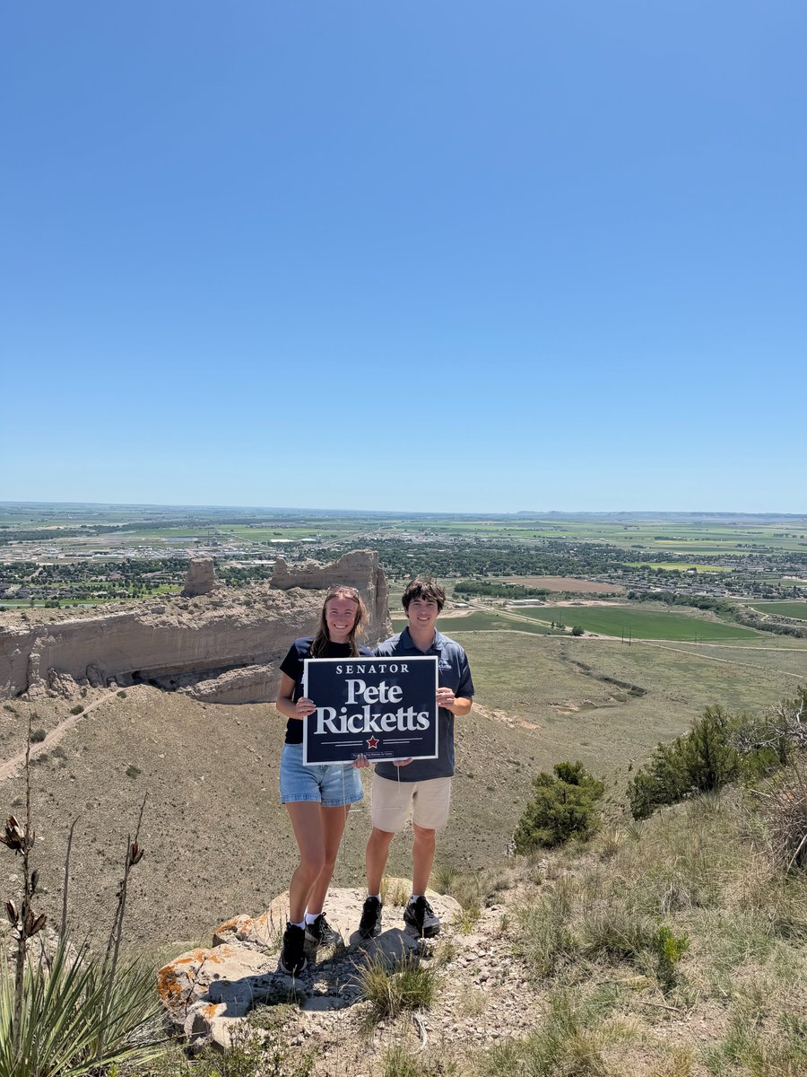 PeteRicketts's tweet photo. From Scottsbluff to Omaha, we are seeing great support across Nebraska. Thank you! https://t.co/6aJxWgQtFJ
