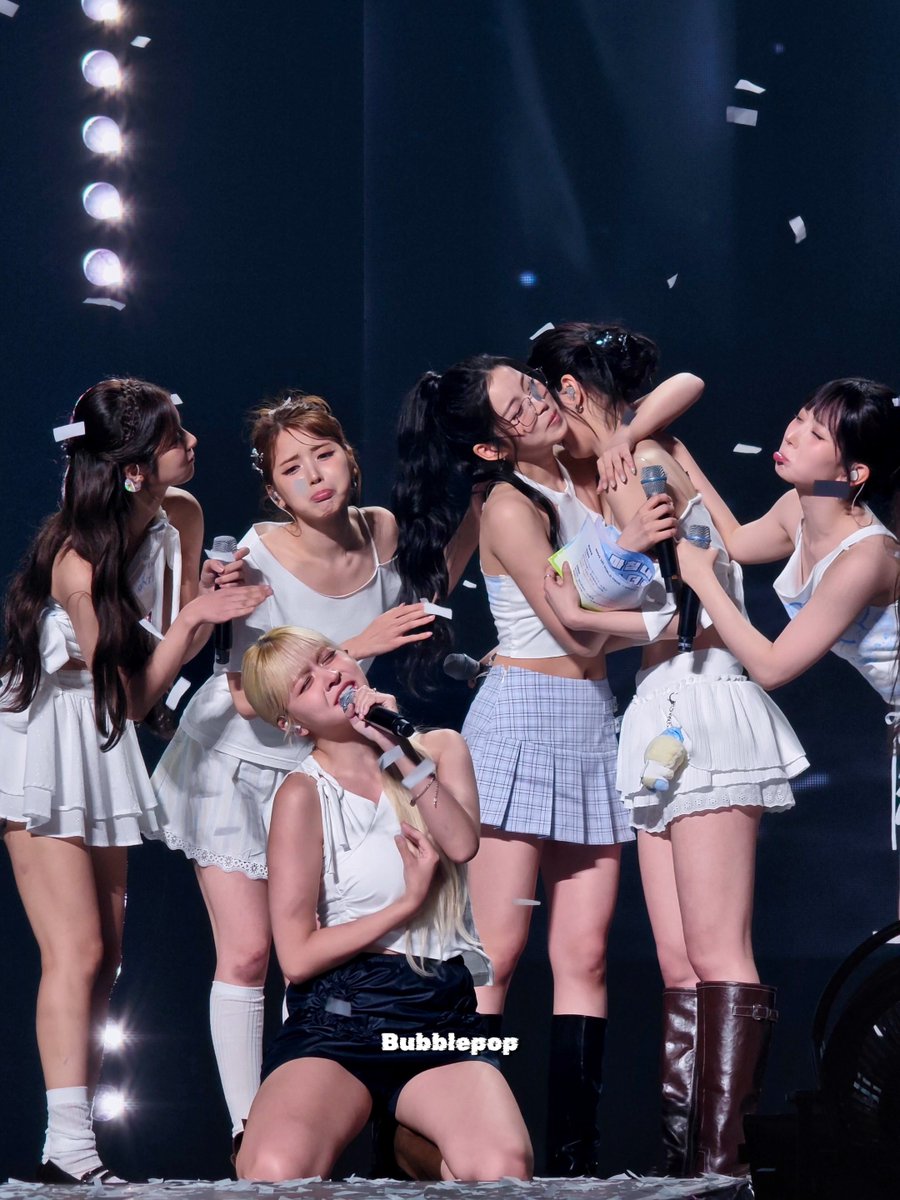 Bubble_pop987's tweet photo. 260713 가오슝

엔믹스 사랑해!!!!!!

#엔믹스 #NMIXX https://t.co/J530VeFzH5