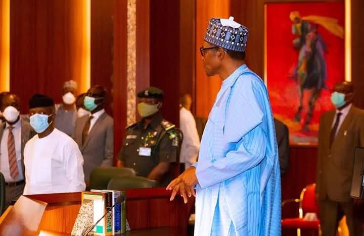 Abdulhamid_nt's tweet photo. @Im_BuhariJnr_ @FatihaMOHAMME19 SAI BABA BUHARI!!! https://t.co/PUnZZ8q5hz