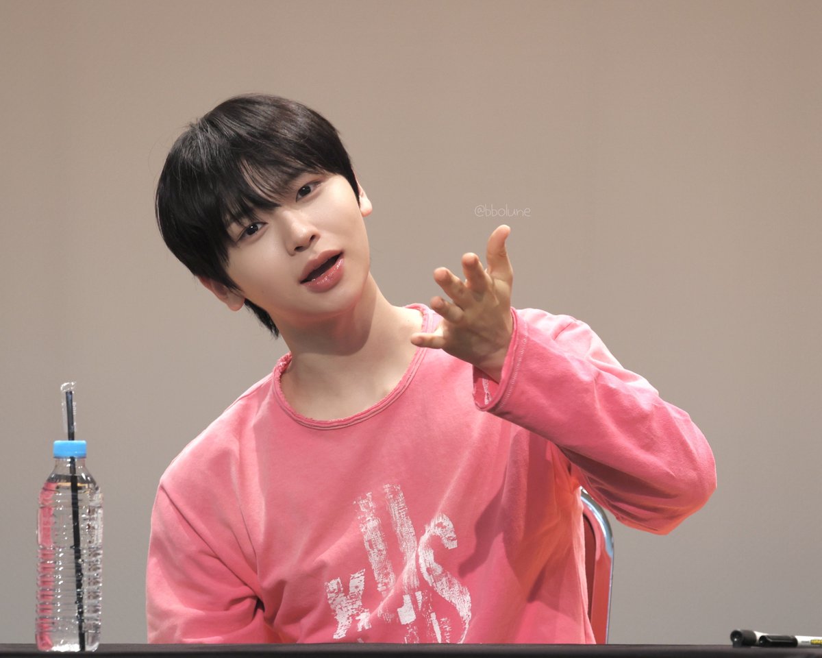 bbolune's tweet photo. 💕

#추유찬 #아이딧 https://t.co/snO1s0NwYl