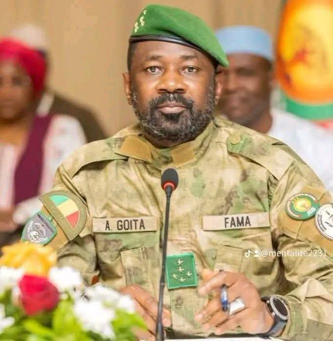 MaliinStyl_'s tweet photo. Il a réveillé la Révolution Africaine.  Il a imposé le respect de son pays (#Mali🇲🇱) Il a reconquis la souveraineté internationale de son pays. https://t.co/yspyGkleoa