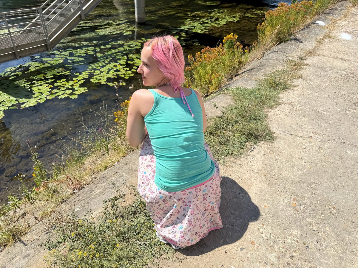 mylittlelovr's tweet photo. i'm like if a candy made a wish to be human :p https://t.co/gfikEnmA3B