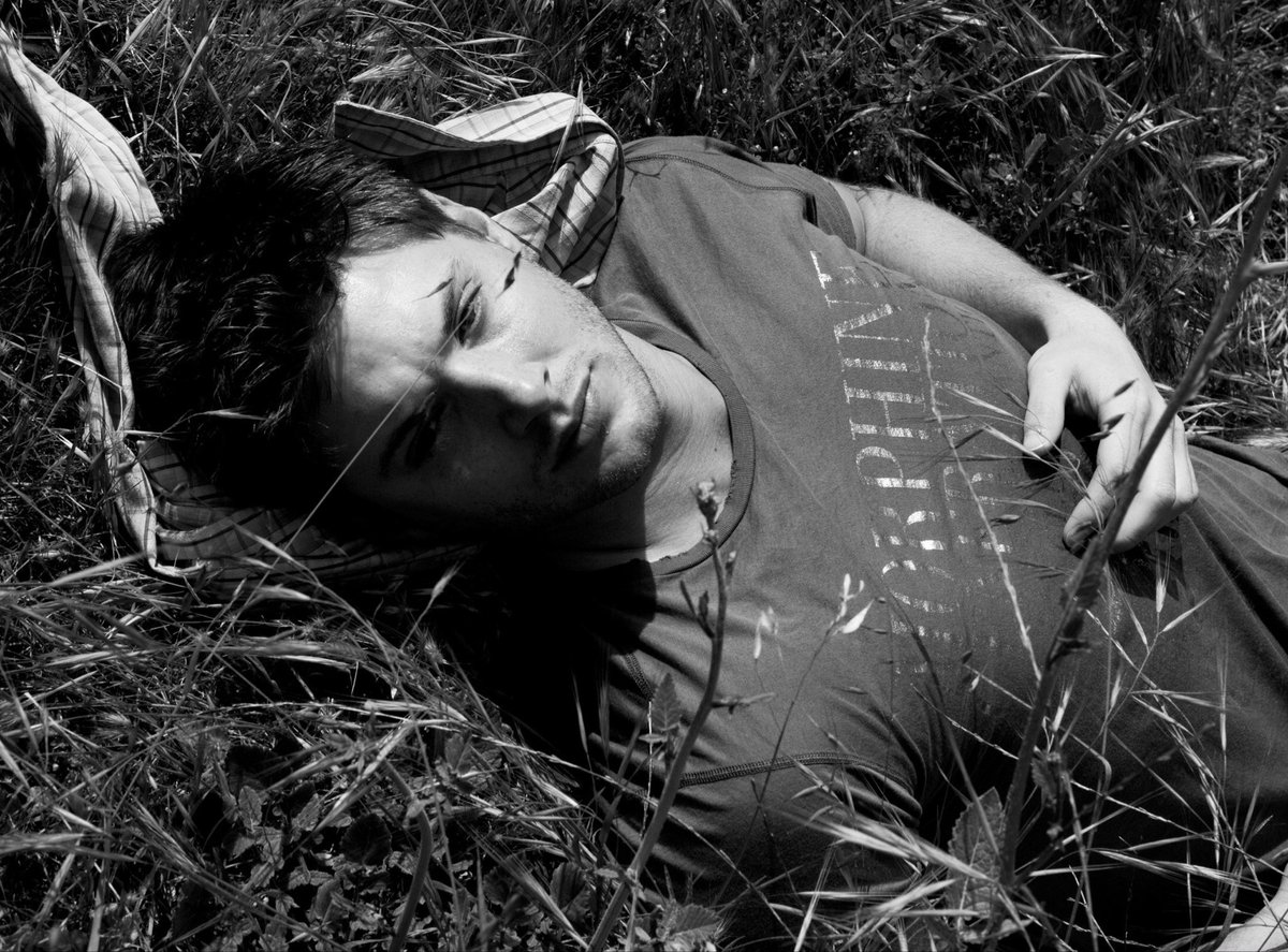 skzKarma88's tweet photo. Jensen ackles for flaunt magazine (2006) https://t.co/WMjwiNg9nI