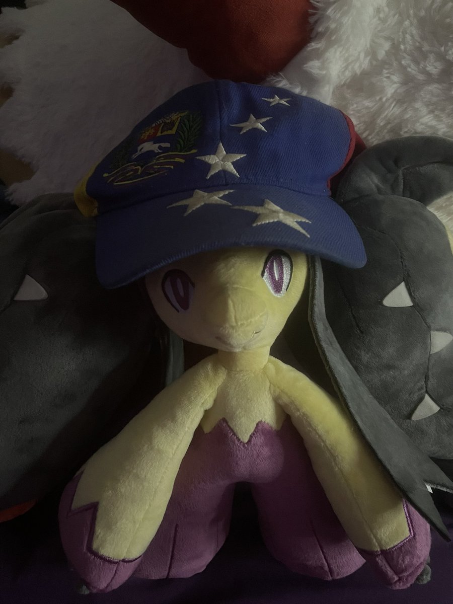miss pokemour 🔜NAIC tweet media