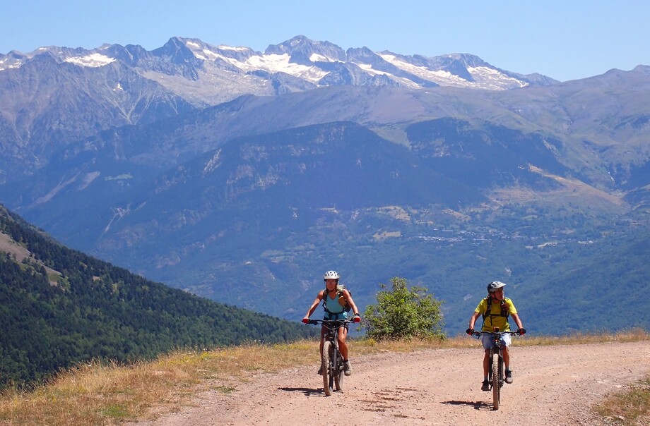 danielmur's tweet photo. Rabaltueras + La Cantera
Sierra de Chía. Villanova. Benasque.
BTT Puro Pirineo.
https://t.co/2Uub1rhOvg https://t.co/k9kz2y0pM5