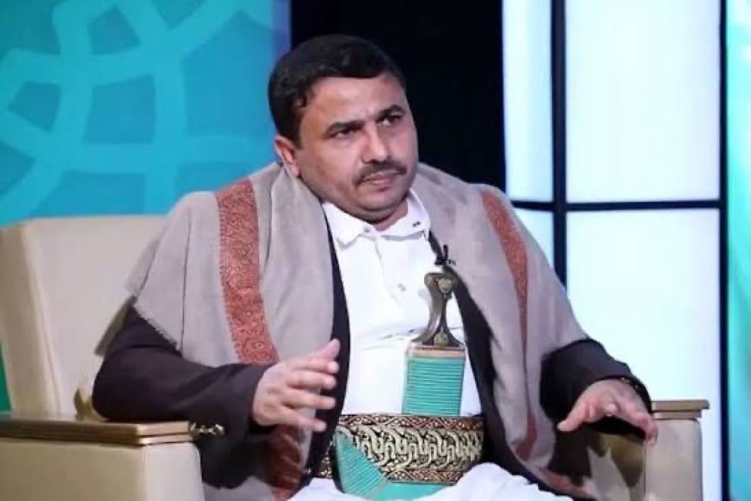 DailyIranNews's tweet photo. Member of the political bureau of Ansar Allah, Mohammad Al-Farh:

“The Bab-el-Mandeb Strait will connect with the Strait of Hormuz (closed), and oil prices will rise to $200.” https://t.co/yJgaNO4PDH