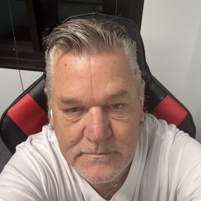 Moyers97's tweet photo. #NewProfilePic https://t.co/5UliuH9UiR