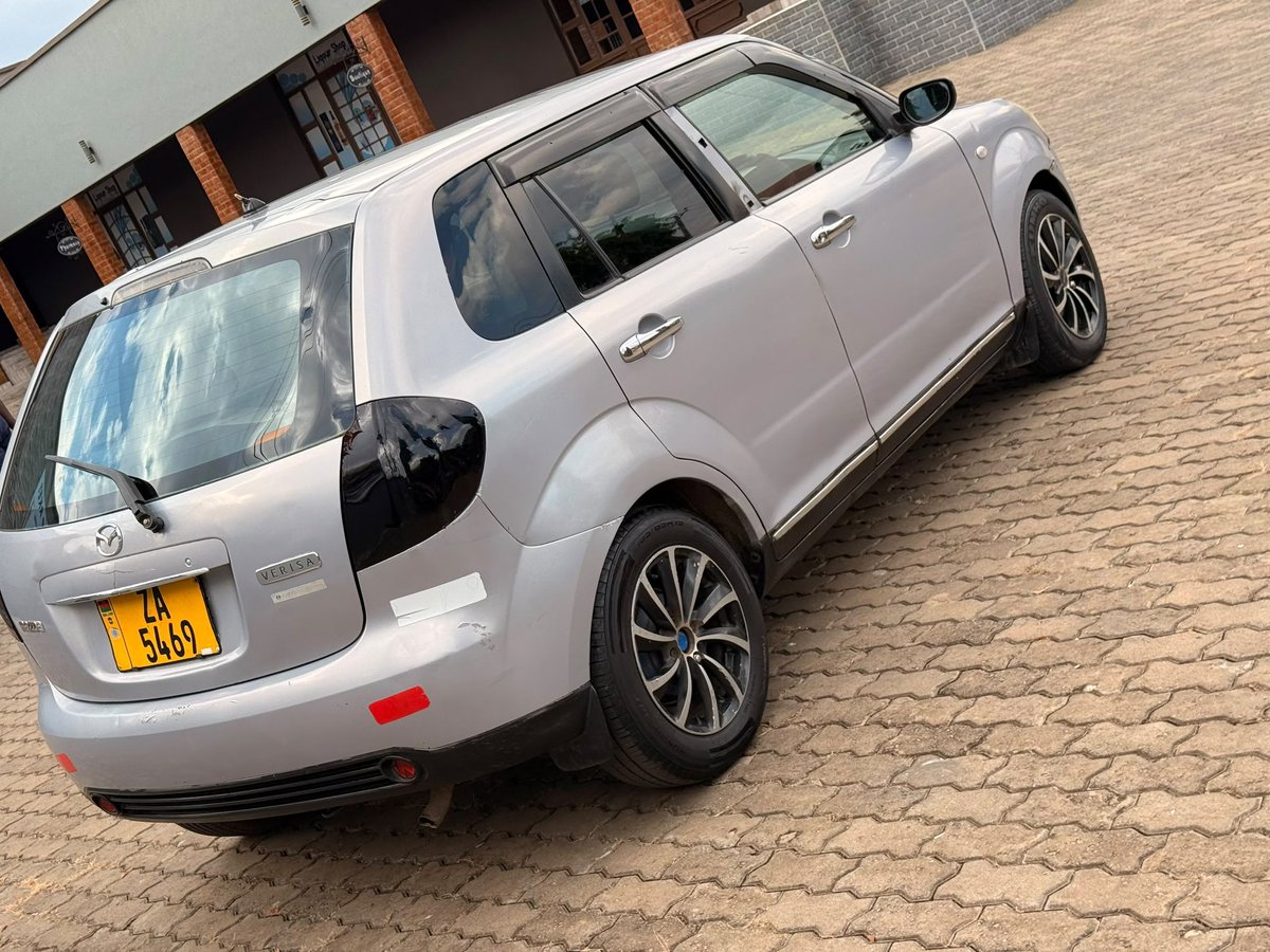 SLOWBURNER27527's tweet photo. REGISTERED MAZDA VERISA AVAILABLE IN BLANTYRE MODEL 2008,LOW MILEAGE, AUTOMATIC TRANSMISSION DUTY PAID WITH MANY EXTRAZ EXCELLENT CONDITION ASKING PRICE MK9.6 MILLION NEGOTIABLE AFTER VIEWING DIRECTLY TO THE OWNER CONTACT https://t.co/DguCKafBku