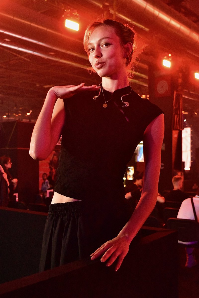 Sweelya_'s tweet photo. J’ai fait des photos à l’#EWC pt.1

@Laytho_jujul slay btw 🫠❤️ https://t.co/xDebo1bkO3