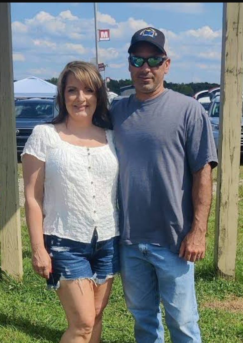 SUBRATA30016572's tweet photo. Please honor Corey Comperatore and his family by dropping an American flag below🇺🇸❤!! https://t.co/7xsXb5b7L0