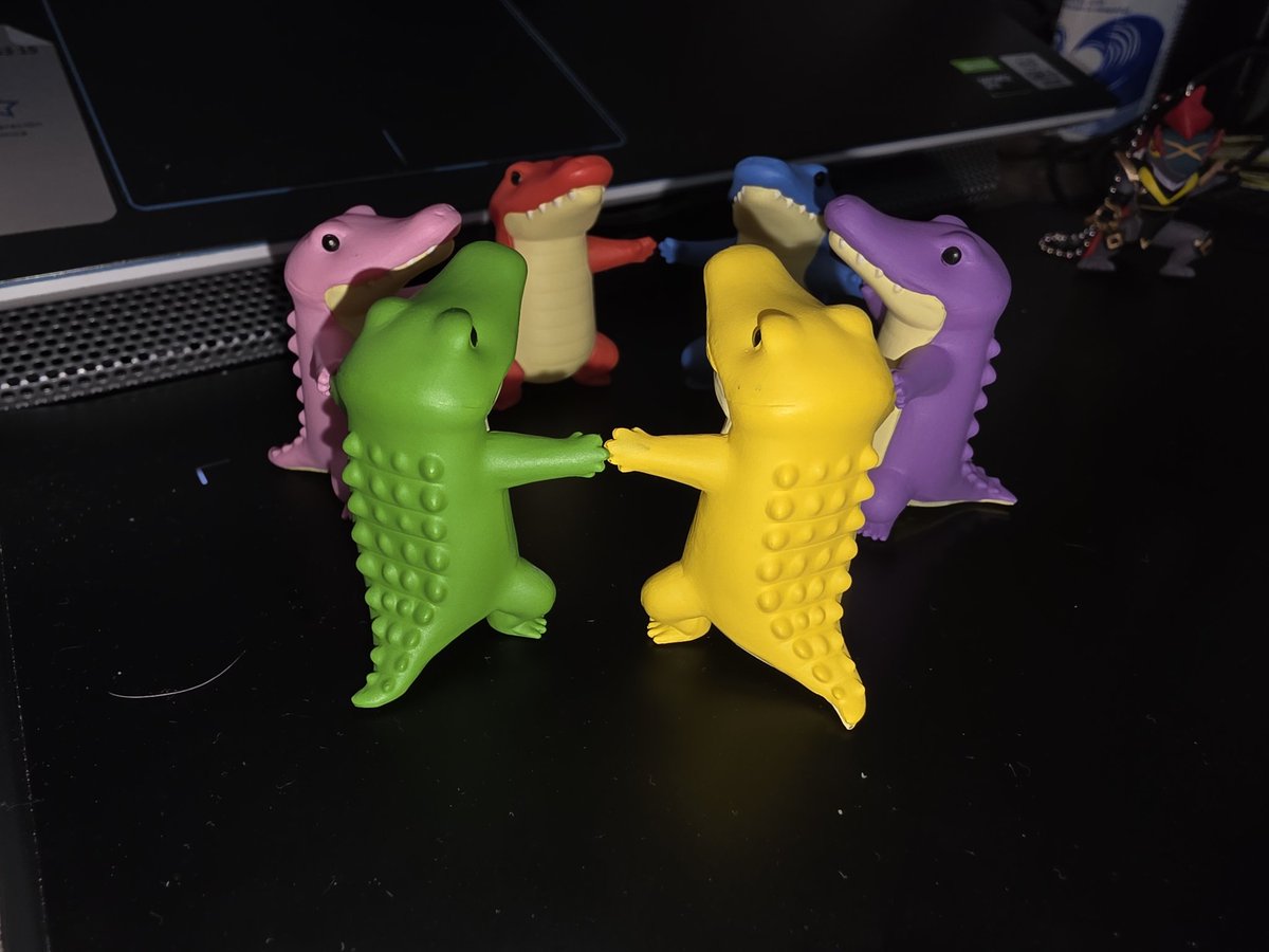 TheNokuCroc's tweet photo. Here a quick raffle:
RT this and any of my art from my account, reply here with a character you own with no art besides his reference or just a single art. I'll close this raffle later tonight, it will be only 1 winner. Random image, so it doesn't get lost, lol https://t.co/yTg3qUoHdU