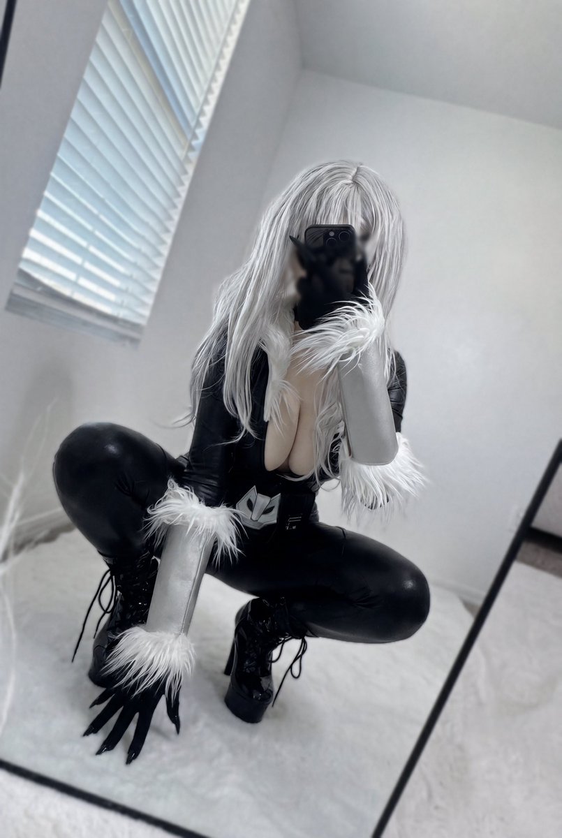 NnyxieYT's tweet photo. yes I like catnip https://t.co/esKMBZU5sQ