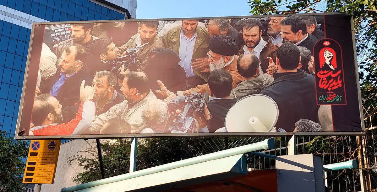 moon_shadowo0's tweet photo. جای جای شهر بوی غیرت و مردانگی تورا میدهد رهبرم🥀
#باید_برخاست
#کشور_دوست https://t.co/kusdv3qJK2