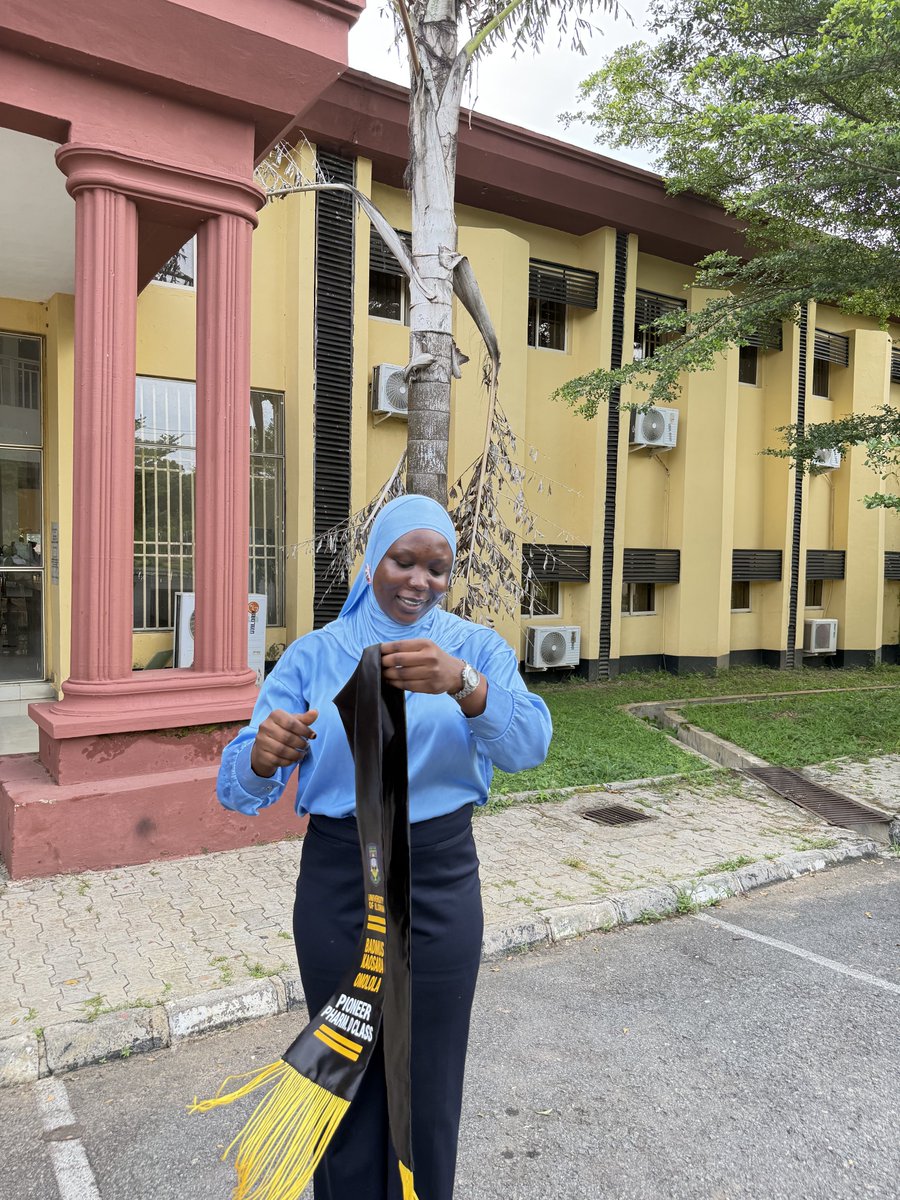 Omolola💐 tweet media