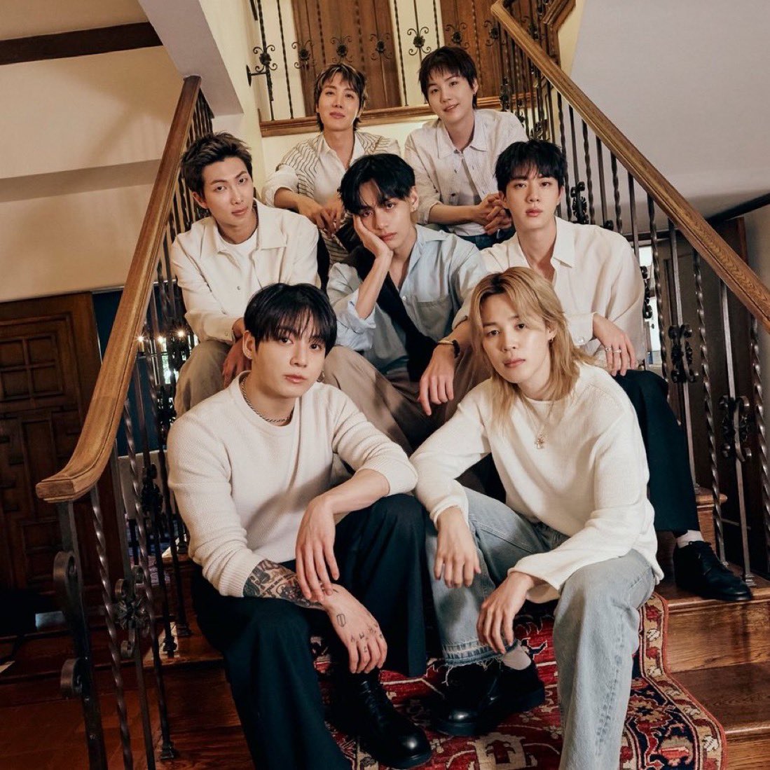 JUNG9795_'s tweet photo. NEXT RADIO SINGLE FROM ARIRANG!

Setelah “SWIM”, single kedua dari album ARIRANG milik BTS yg sukses memuncaki tangga lagu akan segera dipromosikan ke radio pop.

kemudian Interscope/Capitol Records dijadwalkan akan bakalan lanjut promosi lagu “NORMAL” ke radio pop mulai 27 Juli.

EVERYONE BE READY!!!!
Re-comeback for SWIM and ARIRANG with NORMAL release
