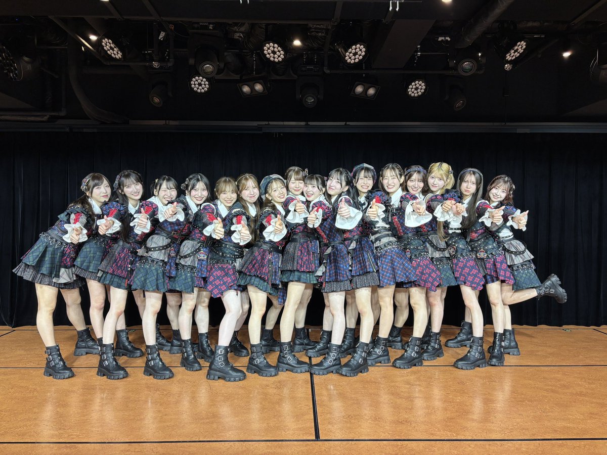 kasumin_akb48's tweet photo. 「ここからだ」公演ありがとうございました😊🤍

今日は「好きish」のMV公開ということでちなんだトークができてとっても楽しかったです🫰🏻

月曜日から公演という良いスタートがきれてハピネスです🎶🎶

最高ナイスな月曜日でした👍🏻 https://t.co/a2HwjESySF