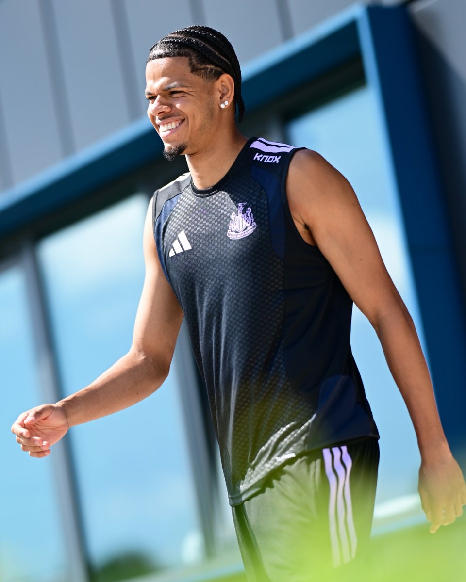 Newcastle United tweet media
