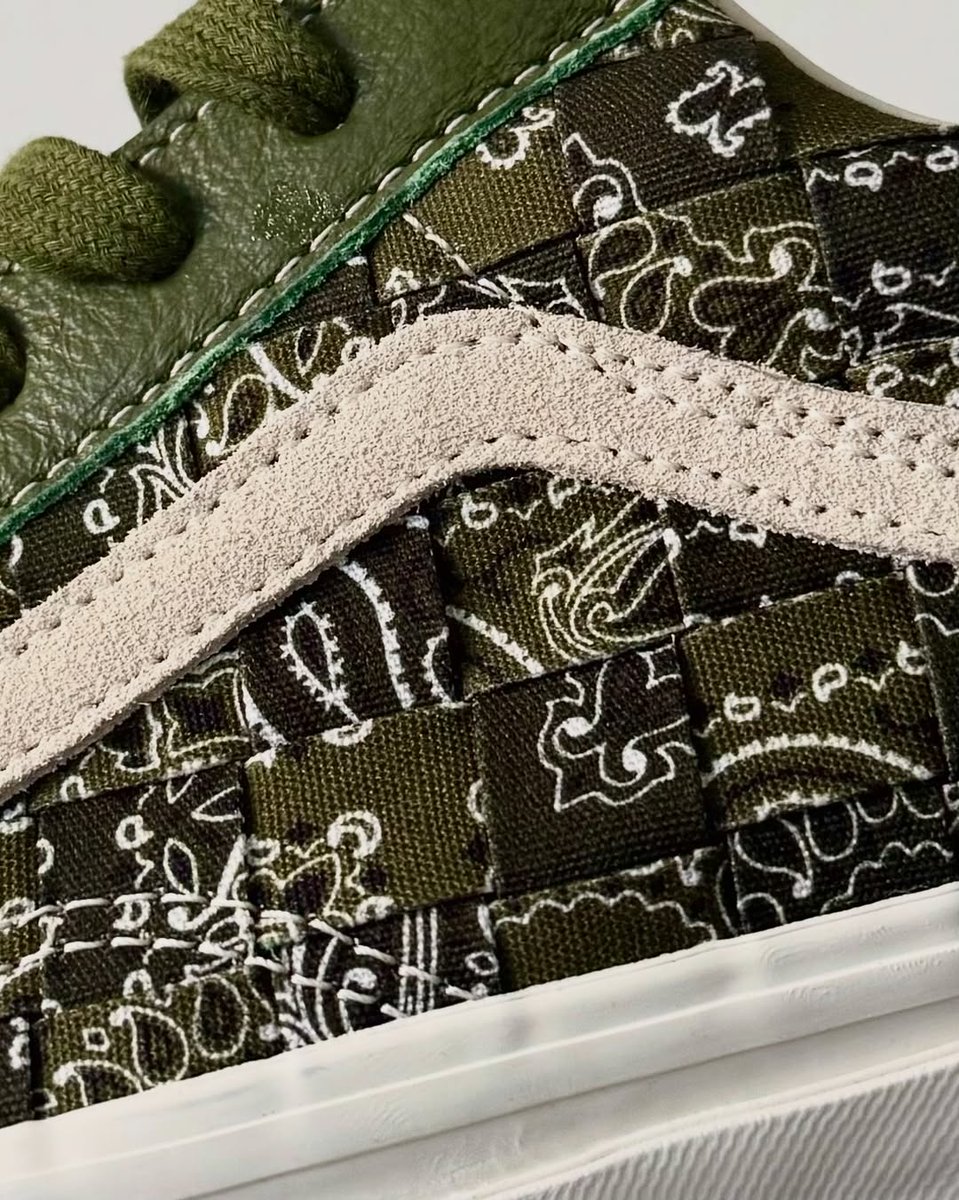 JustFreshKicks's tweet photo. Vans FW26 Old Skool 36 Bandana Pack 🛹 https://t.co/1ZqyxEjH01