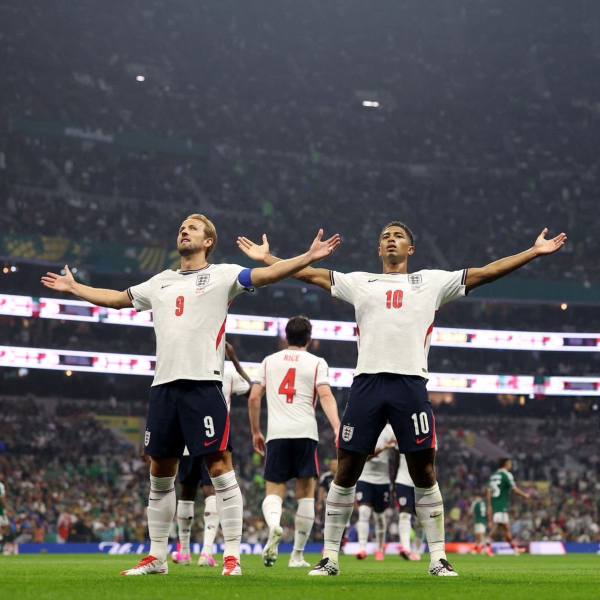 EPL World tweet media