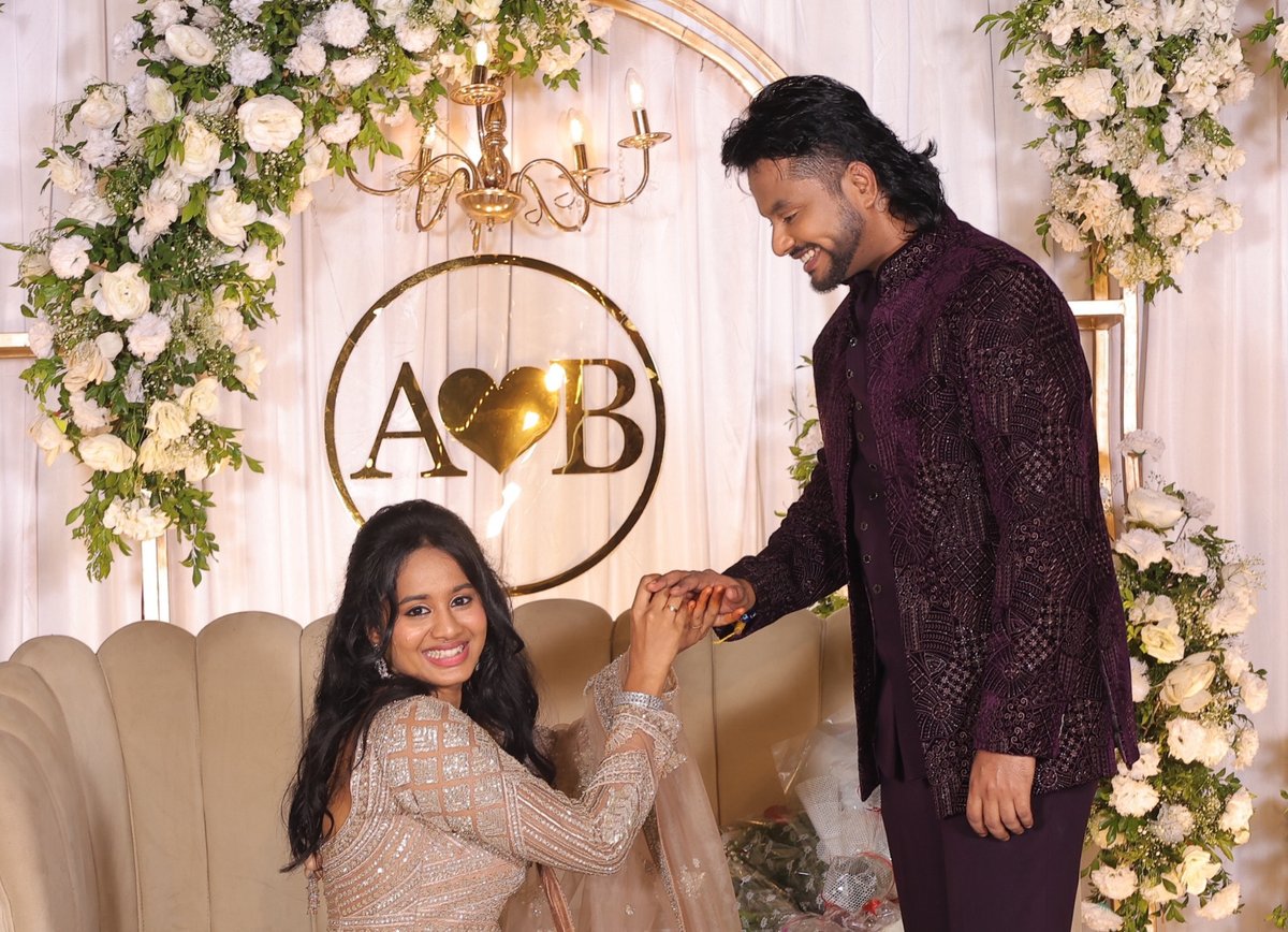 ChennaiTimesTOI's tweet photo. #BrigidaSaga and #AnanthRam have taken a beautiful step forward in their journey together by getting engaged! 💖 https://t.co/wUBAS4XesI