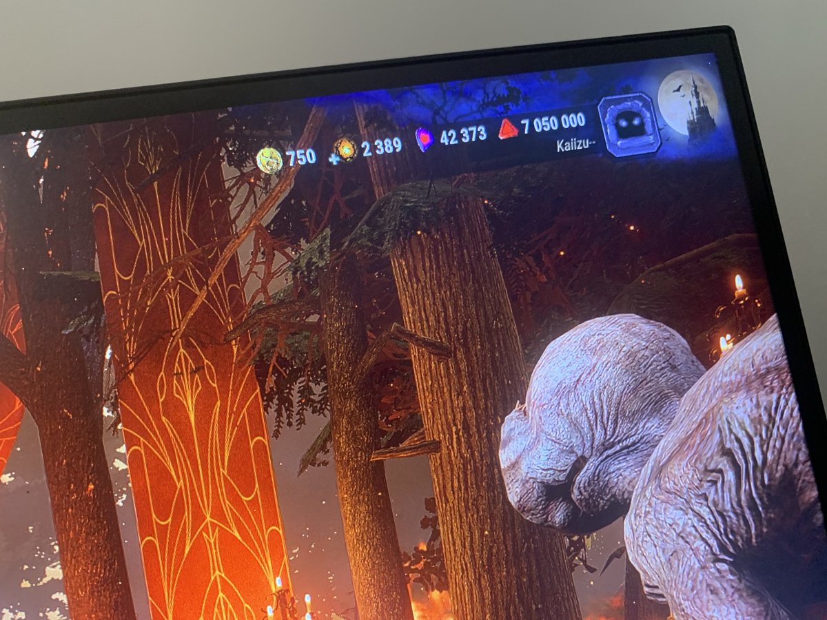 kaiiduem's tweet photo. @DeadbyDaylight, Salut salut je sais que j’aurais pas de réponse mais voilà j’aurais aimer un surplus de points de sang à la fin de chaque riset par mois, au lieu de 1M pourquoi pas 2M par rang irisé 1 ?? Je pense que sa serait bien plus gratifiant pour nous. https://t.co/3CtEJbWOuf
