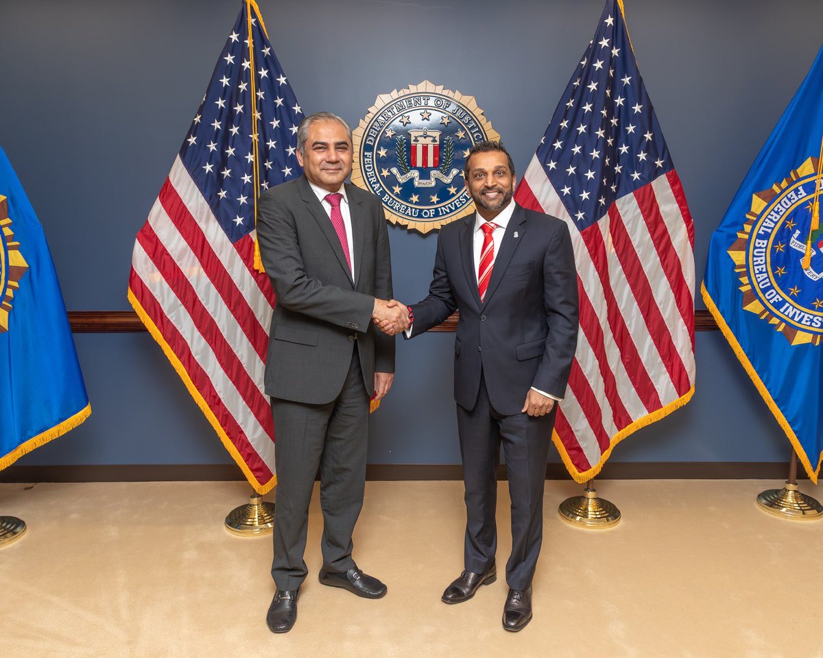 FBIDirectorKash's tweet photo. An honor to host the Pakistan Ministry of Interior, Mohsin Naqvi, here at Headquarters – the @FBI deeply appreciates their support as we protect US interests in the region. Important discussion surrounding facilitating resources and specialized training to combat counterterrorism financing and cyber investigations both at home and abroad. 

Our partnership is critical and we look forward to more success ahead.