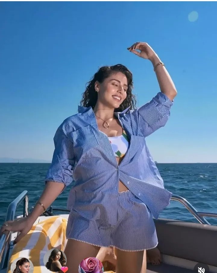 MaristelaTromb3's tweet photo. I vote #SılaTürkoğlu for the Most Beautiful Woman ALIVE 2026

#MBWA2026silaturkoglu
@thenetizensreport
#NETIZENSCHOICE https://t.co/PAVL1om75K