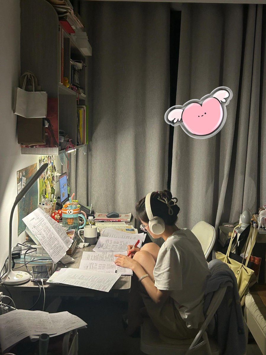 YqSn98OBHXX2JMu's tweet photo. Got my IELTS overall band score of 7.5! Hard work finally paid off  Ready for my next step abroad! https://t.co/2pBRmNV98o