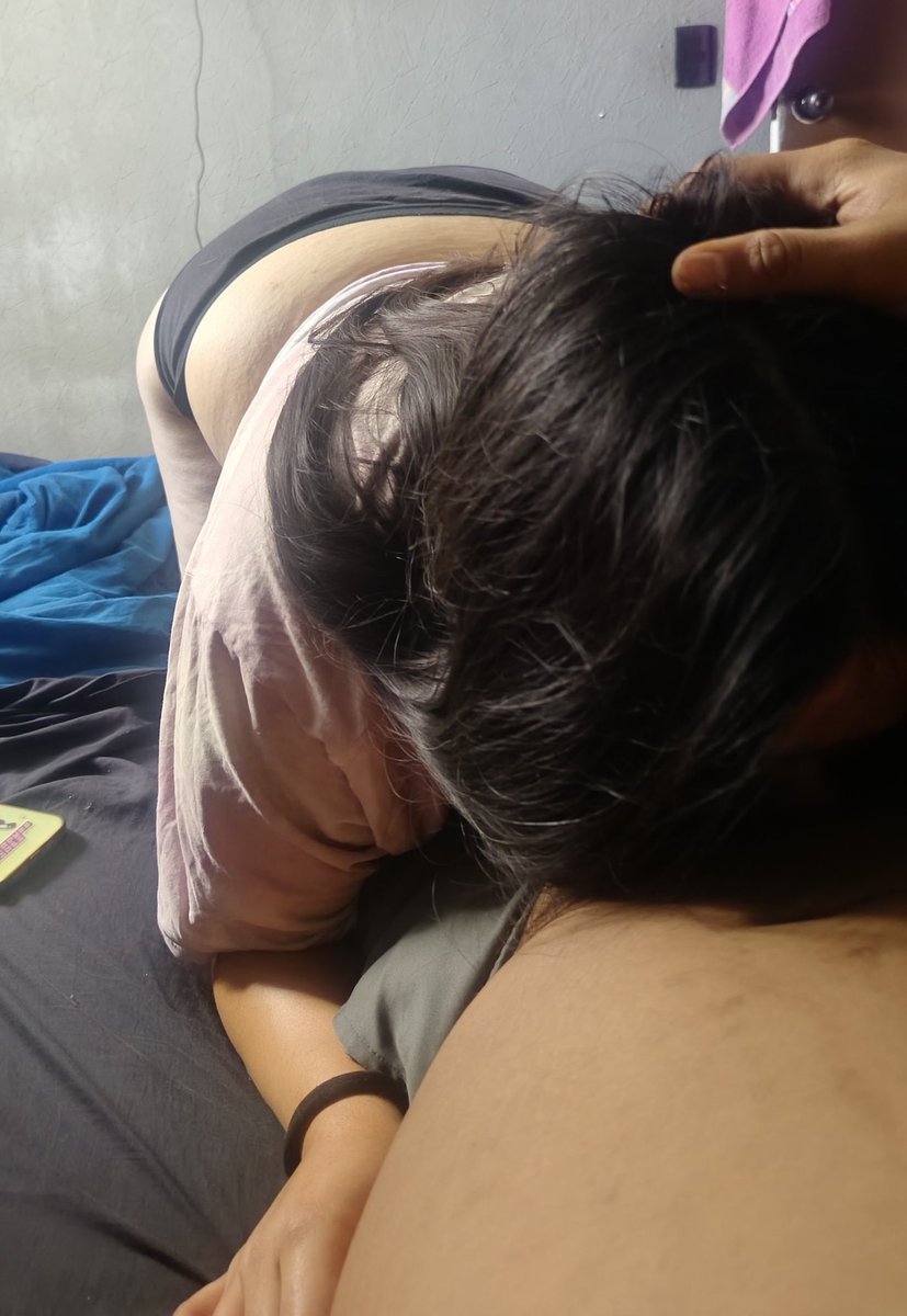 jstanthrone's tweet photo. Que me estén chupando la verga todo el día y no saber nada más ❤️‍🩹

#lunesdemorboyprovocación https://t.co/Q5pSvR4aA2