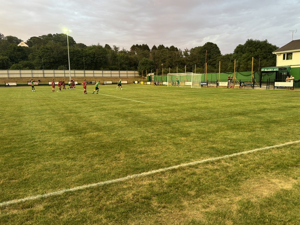 ChrisTanfield1's tweet photo. Match 4 of 26/27 Season GROUND 284
🏆Friendly
@StBlazeyAFC 2-1 @LauncestonAFC
🏟️Blaise Park
⏰19:45
Finally managed to get Blaise park ticked off where the host scored early on.
#Football #groundhopping #NewGround @Jessif28 https://t.co/n4DLVqENMP