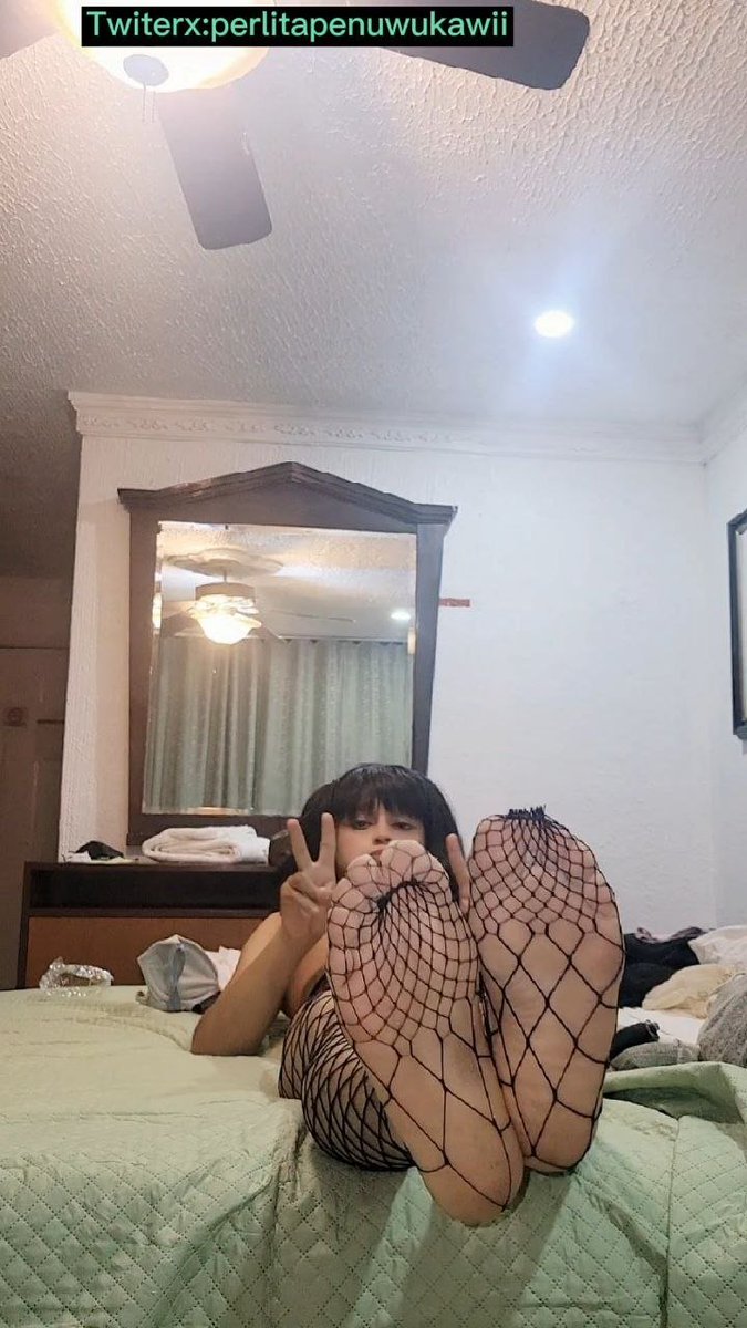 PerlitaUwukawai's tweet photo. Foto pata ?? Fotoculito?? O fotopito??? https://t.co/yAGSvrhPVv