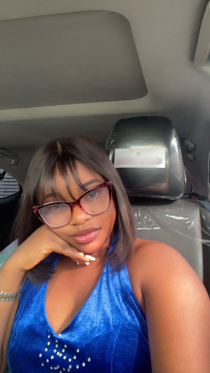 Phola_aa's tweet photo. Hi, X! 👋🏾
I'm Folashade, a Product Designer creating intuitive, user-centered digital experiences.

On this page I'll be sharing my work, design process, and lessons I learn along the way.

Excited to connect with fellow designers and developers.

#ProductDesign #UIUX #Figma https://t.co/hOF7WUb3y2