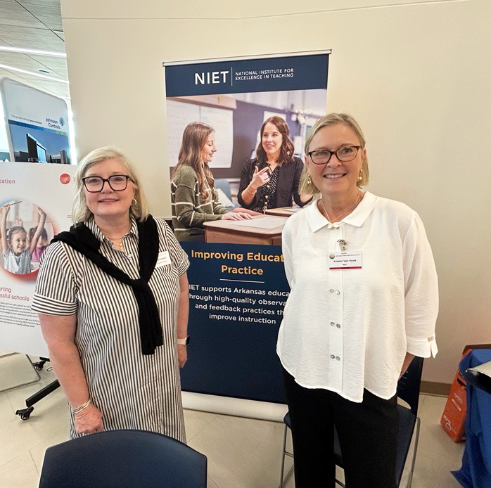 NIETteach's tweet photo. Excited to partner with the Arkansas Rural Ed Association (@arkansas_rural) to support rural administrators to build the capacity of educators to ensure student success. Great turnout at their summer conference in Hot Springs, AR! #NIET2026 #ArRuralEd https://t.co/nvRqoD0LuC