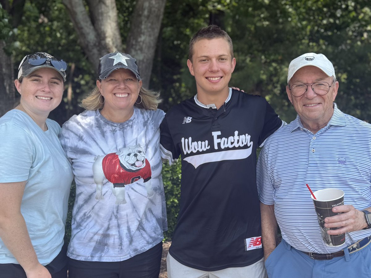 davis_pitman's tweet photo. Grateful for extended family coming to watch me play multiple times this weekend. Had a great time and was very glad to see them. https://t.co/GuGw3mxJqc