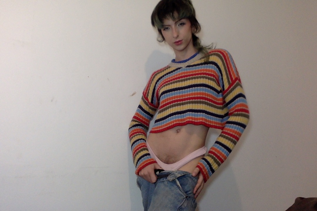 PendragonHunter's tweet photo. Are you brave enough to taste me? 👉 https://t.co/vvPFLrARvl #stripchat #stripchatlive https://t.co/w57PqEwyDh