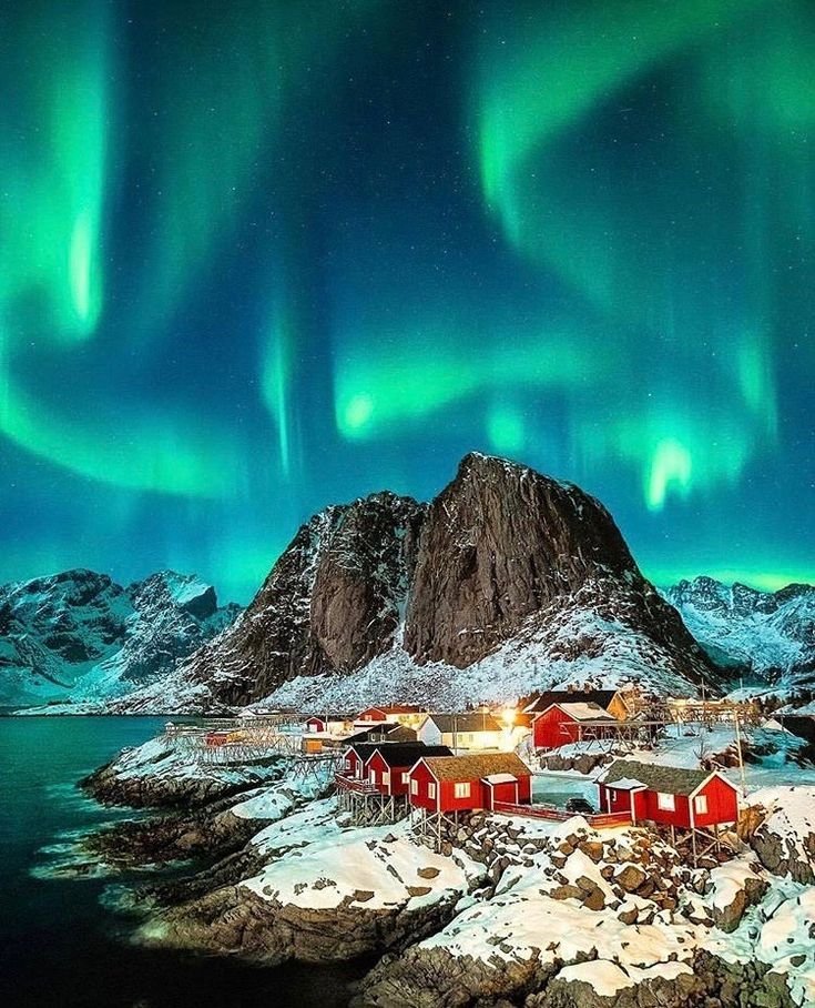 GWorld16141's tweet photo. Magical lights of Norway 🇳🇴 https://t.co/q06W0QT7lL
