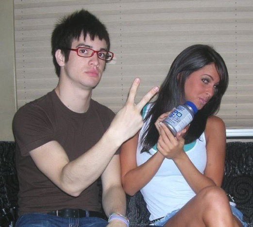 RydenRyRoBeebo's tweet photo. Hell yes! Here ye! Here ye!! #brendonurieglassestwt https://t.co/hSOuZfKk6w
