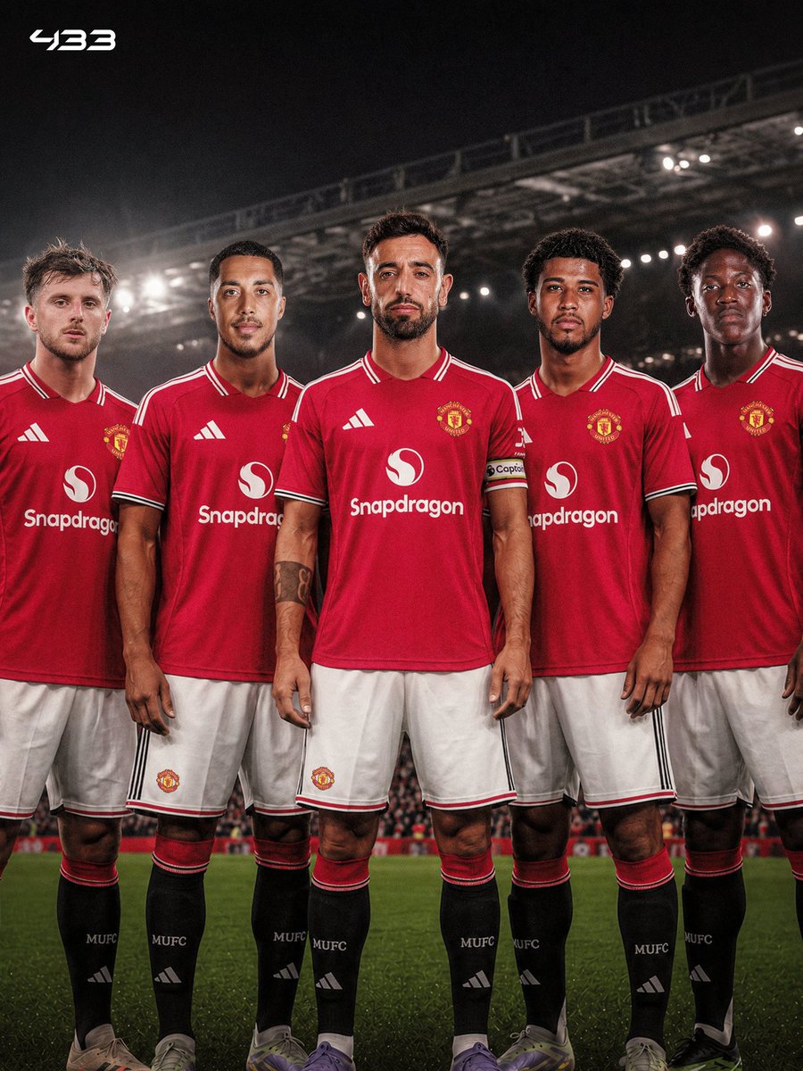 Altamo10's tweet photo. On a scale of 1 - 10, with 1 being the lowest and 10 being the highest, how would you rate @ManUtd central midfield depth? https://t.co/Ya79uSfV5D