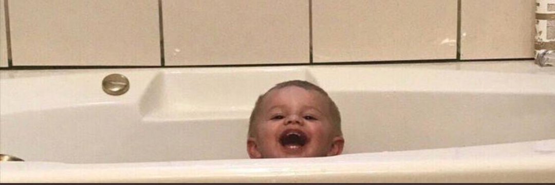 Worldwide_Saint's tweet photo. @TshepoBacela Akukwazi🤣🤣🤣 https://t.co/4i7eNJtMLh