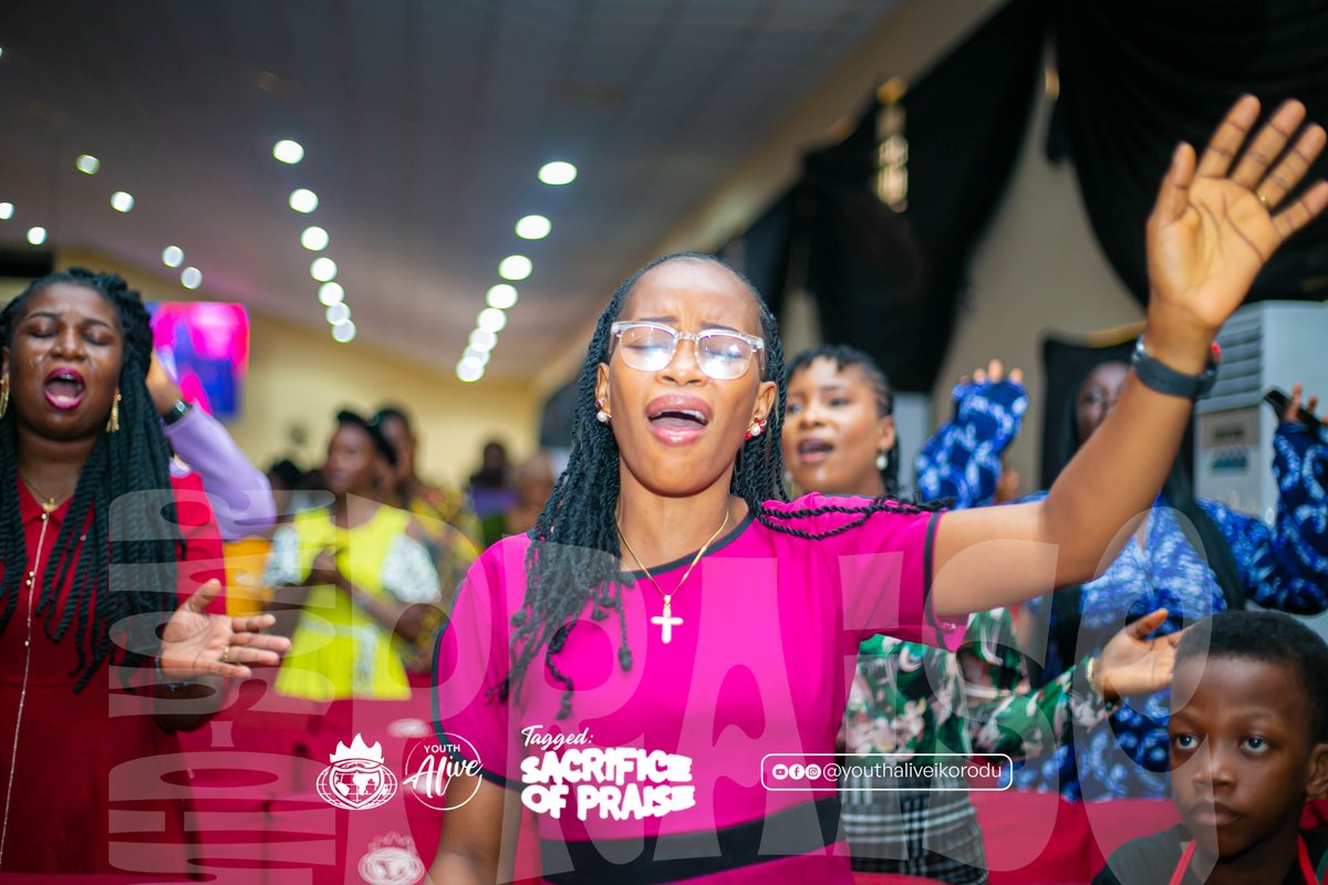 Yaf_Lagos's tweet photo. We are blessed and Lifted! #midyearpraise #yaflagos https://t.co/bDecyTsYyK