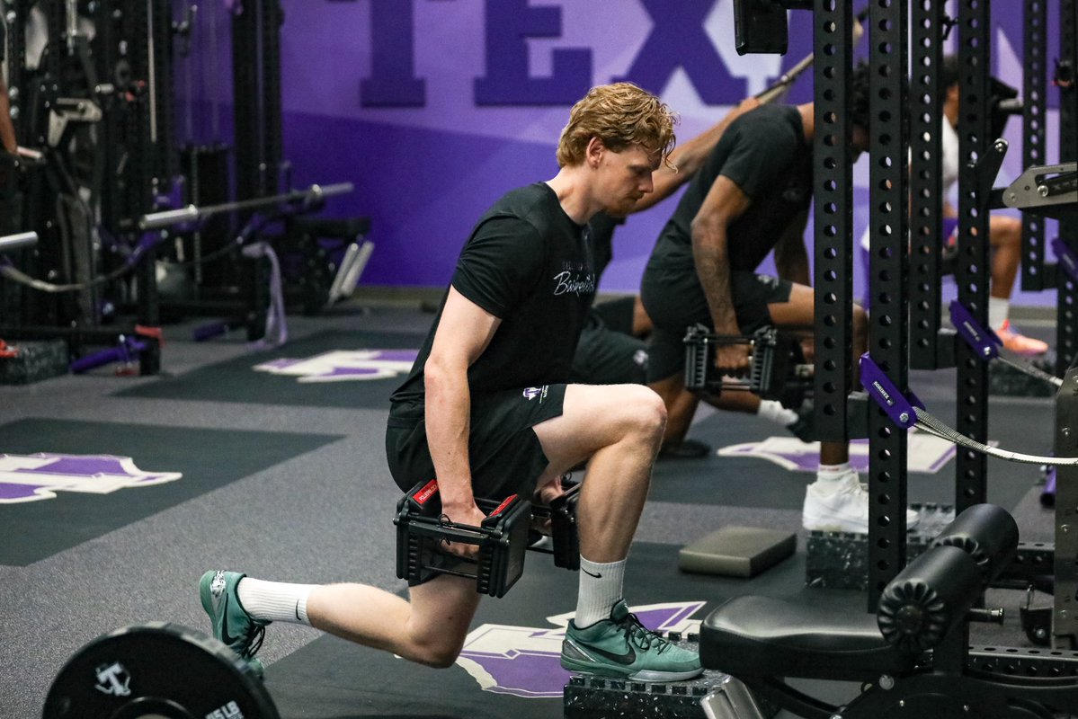 TarletonMBB's tweet photo. Back in the gym 🏀 https://t.co/jRLGnHNDrq